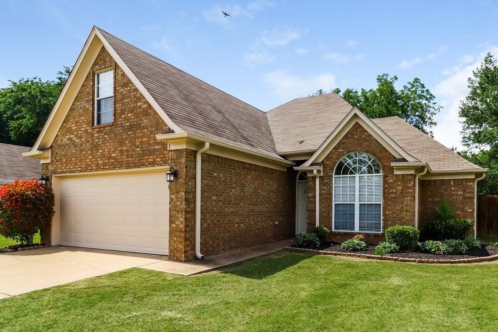 105 Clay Hill Dr - Photo 3 of 16