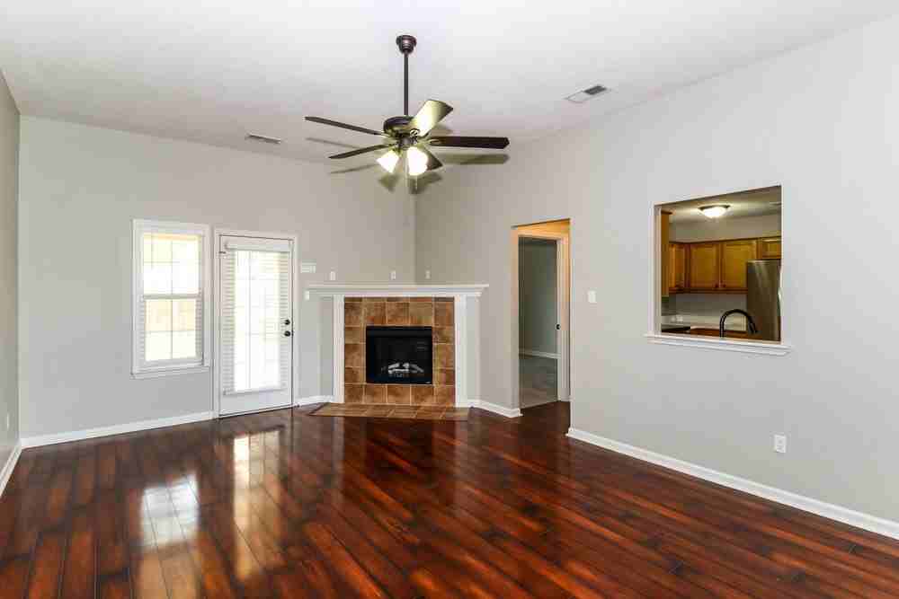 105 Clay Hill Dr - Photo 5 of 16