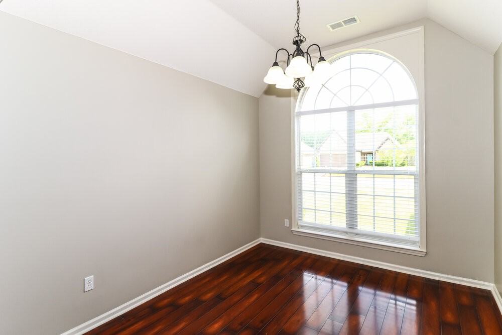 105 Clay Hill Dr - Photo 6 of 16