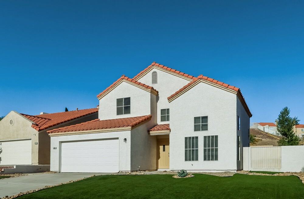 425 Raindance Dr - Photo 2 of 17