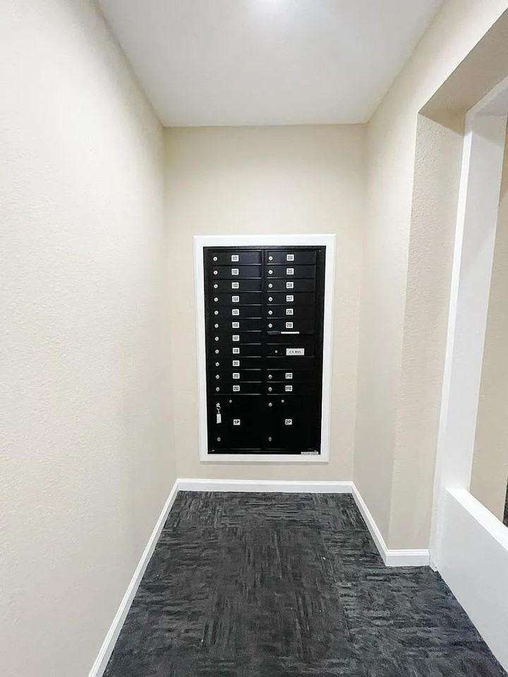 Labor Lofts Apartments - Photo 7 of 9