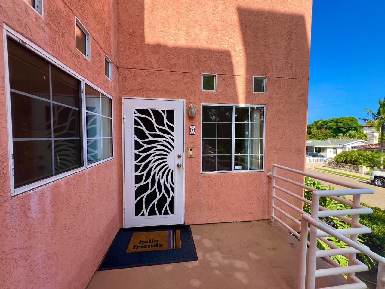 221 Donax Ave - Photo 3 of 11