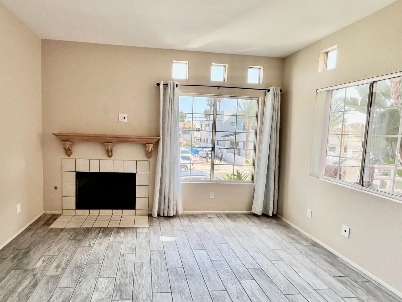 221 Donax Ave - Photo 5 of 11