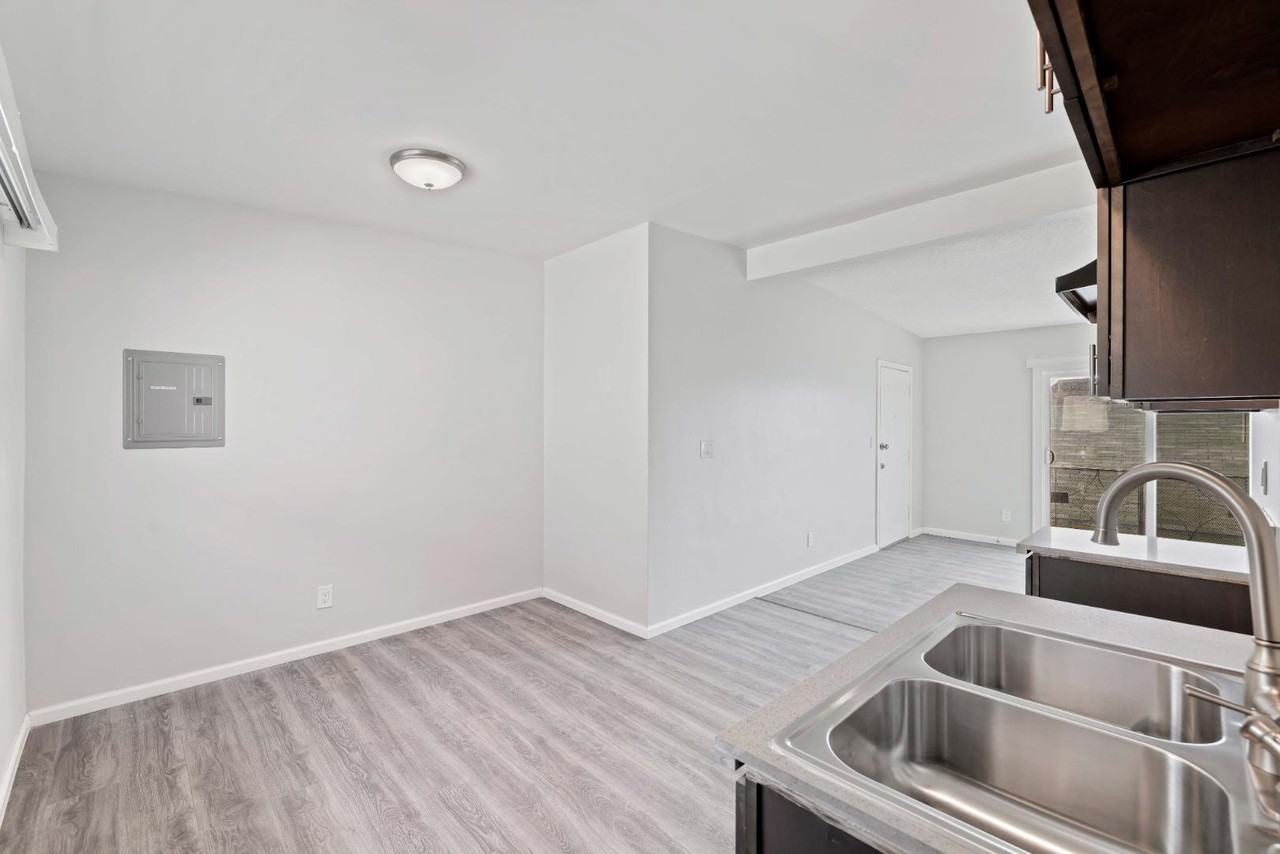 54th Street - Photo 6 of 10