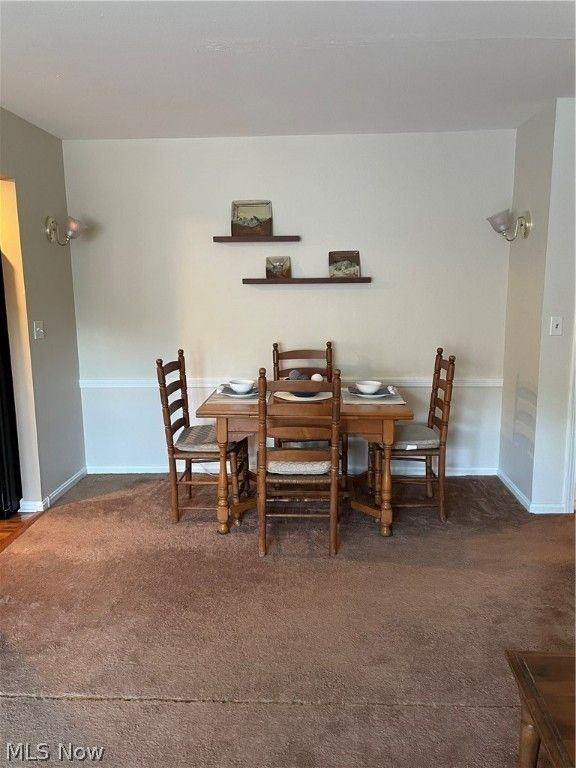 6965 Carriage Hill Dr - Photo 3 of 5