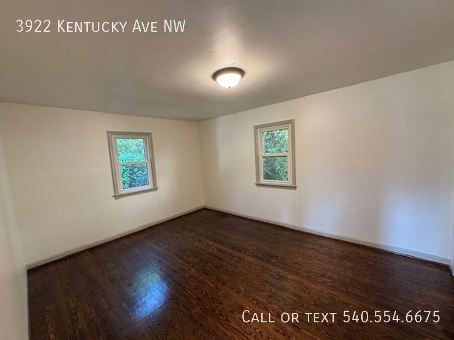 3922 Kentucky Ave Nw - Photo 2 of 8