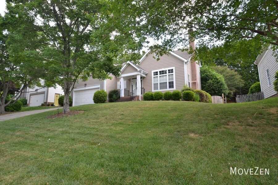 3021 Old Chapel Ln - Photo 3 of 32