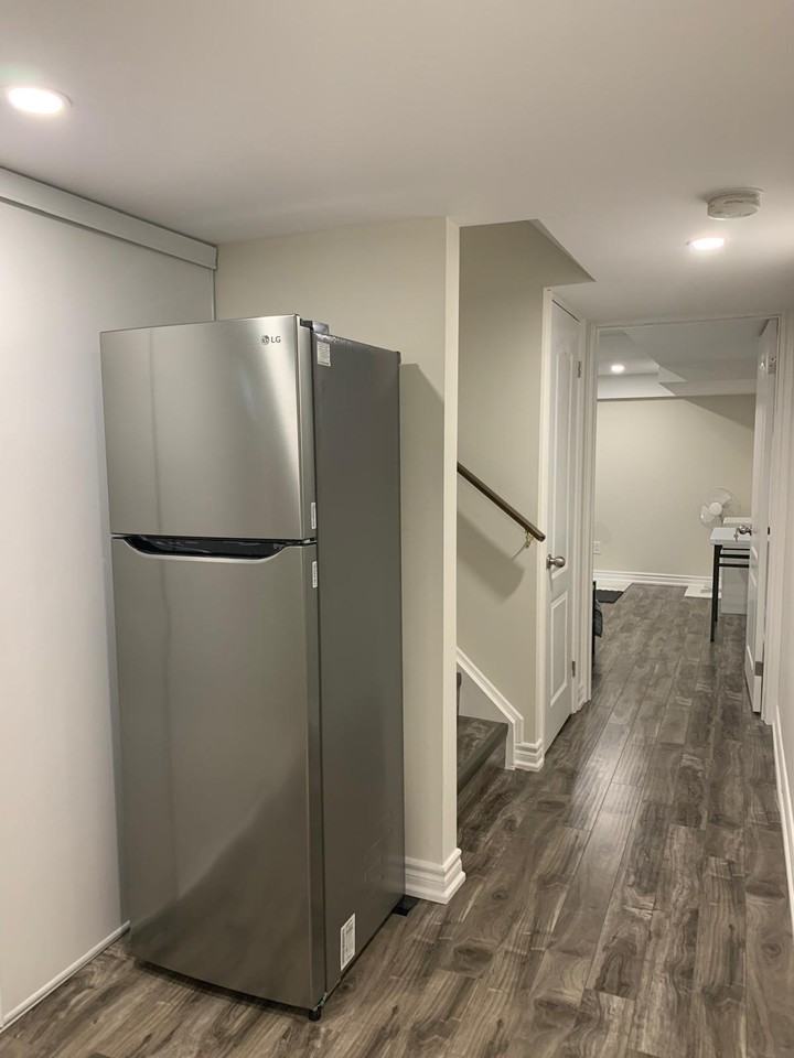 30 Kinrade Crescent - Photo 3 of 9