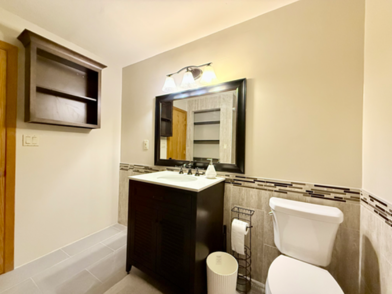 301 W Mangrum Dr - Photo 7 of 20