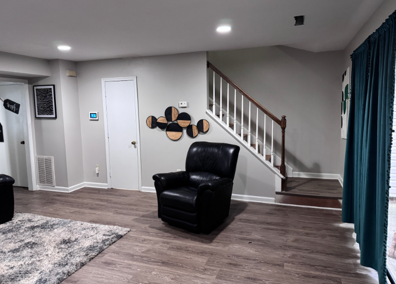 4345, Baylor Street - Photo 3 of 12