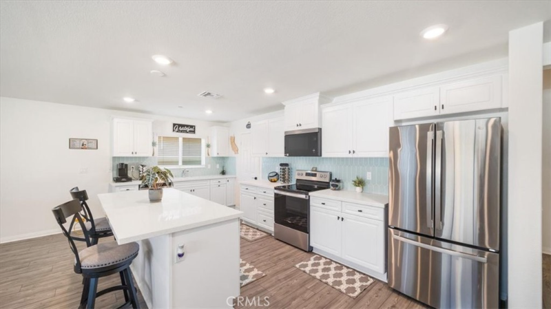 1000 Nuevo Rd - Photo 3 of 7