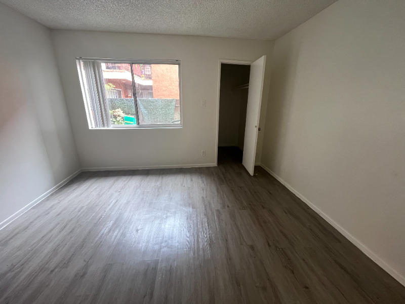 509 N Berendo St #112 - Photo 2 of 4