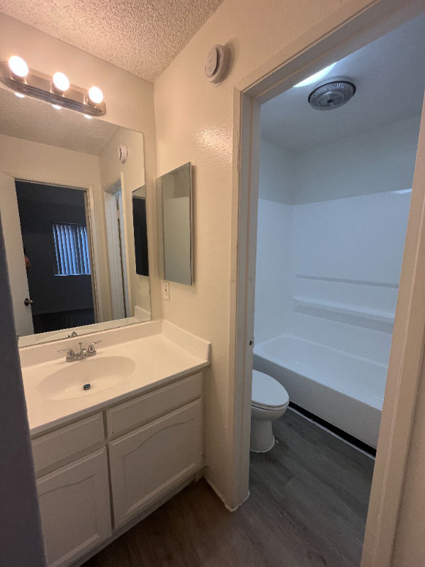 509 N Berendo St #112 - Photo 3 of 4