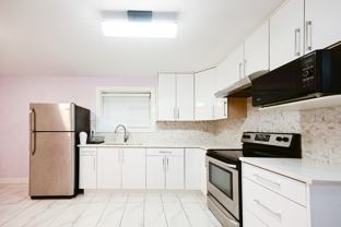 4005 Dundas St - Photo 1 of 1