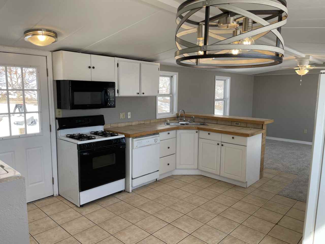 15435 East Cherry Creek Road #NA - Photo 3 of 19