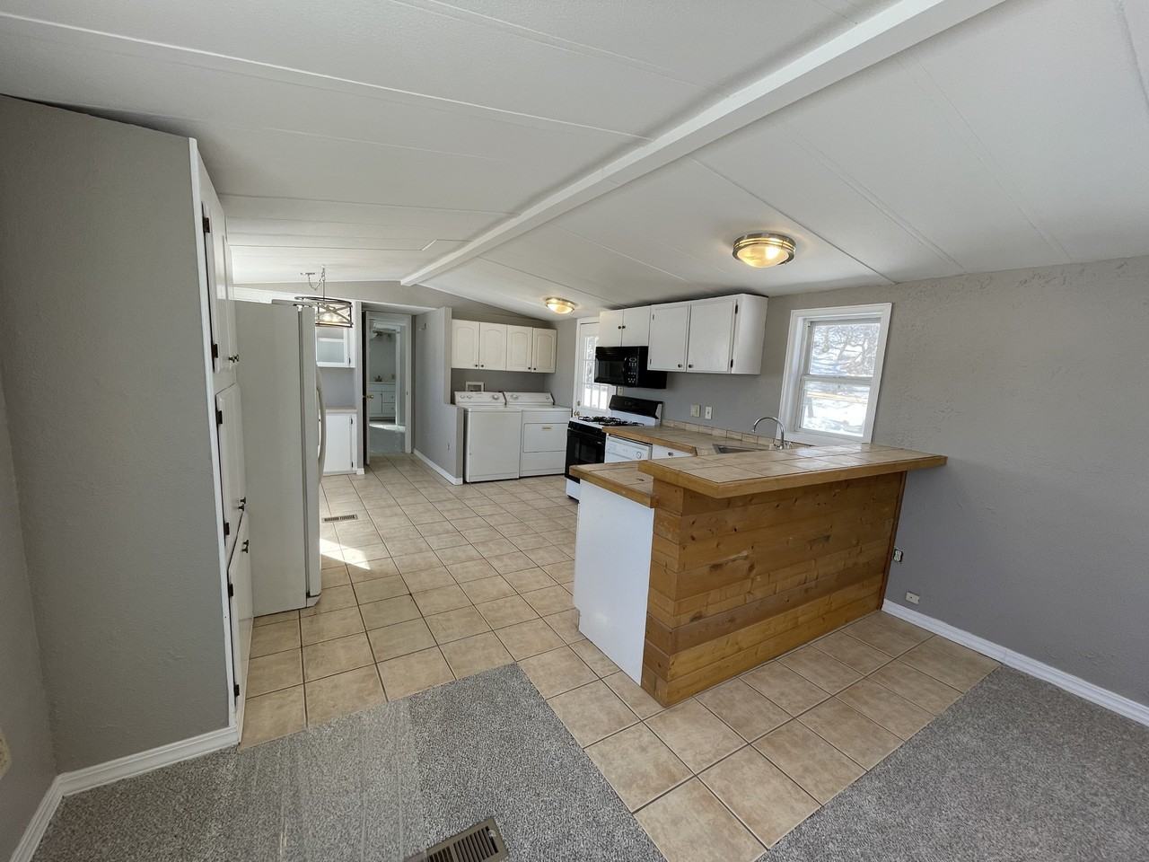 15435 East Cherry Creek Road #NA - Photo 4 of 19