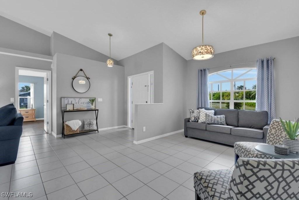 4625 Se 1st Ave - Photo 6 of 28