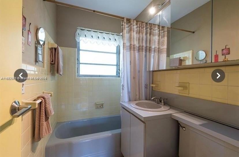 1125 Se 14th Pl #21C - Photo 7 of 18