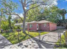 W 31st St - Photo 1 of 1