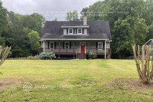 featured image of 201 Chatooga Dr