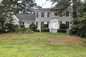 featured image of 4011 Colonial Dr Sw