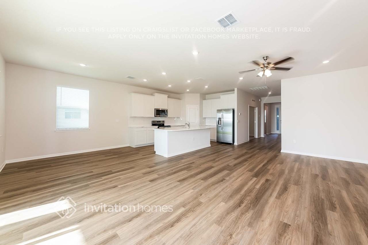 5234 Rosado Run - Photo 4 of 17