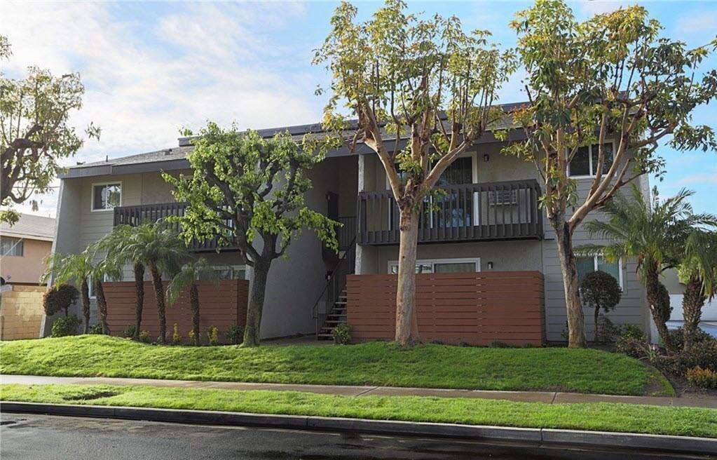 7042 Fenway Dr. - Photo 2 of 19