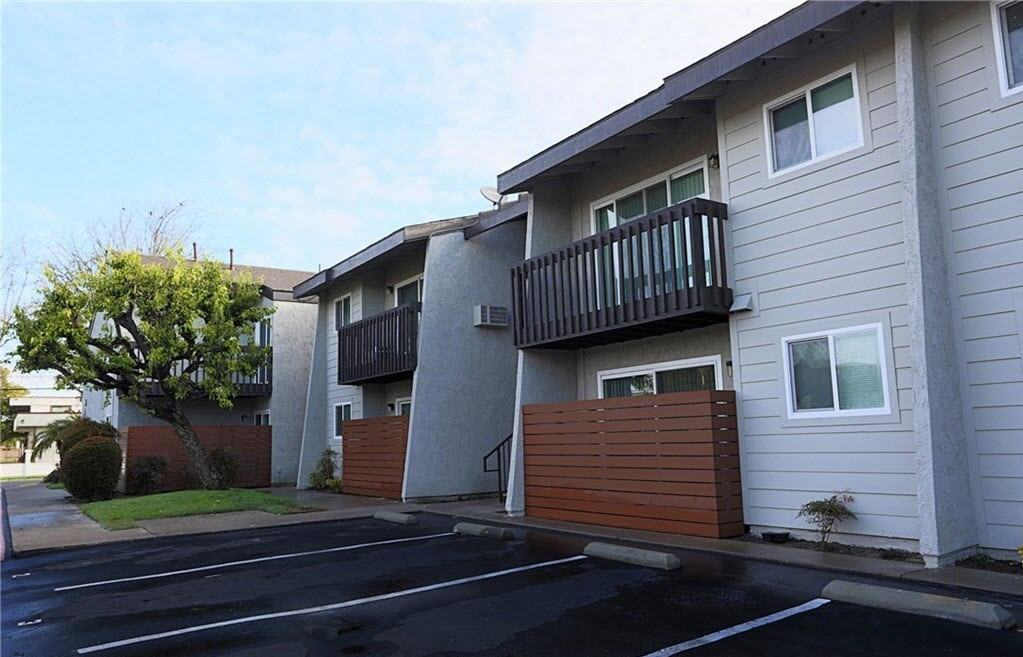 7042 Fenway Dr. - Photo 5 of 19