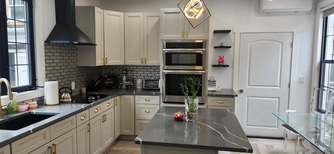 146 Barbey Street ##1 - Photo 4 of 7