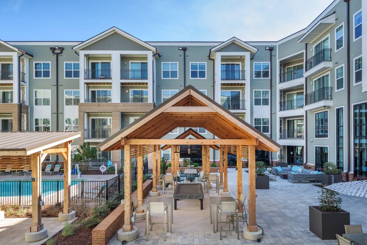 The Cardinal Apartments - Photo 7 of 35