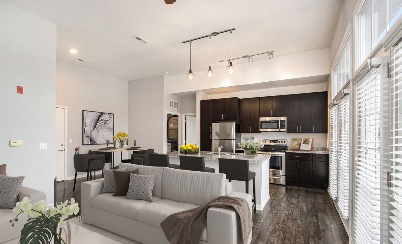 Parkway Flats - Photo 7 of 31