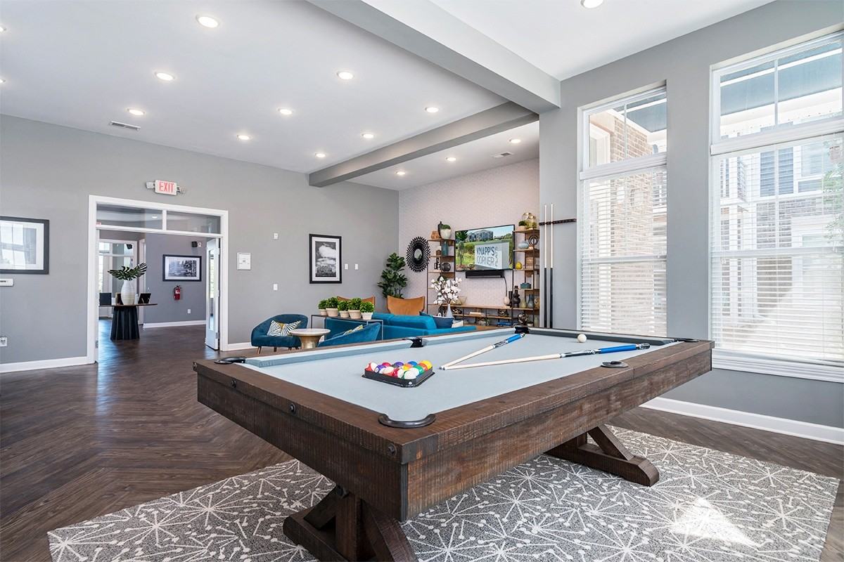 The Retreat Apartments - Photo 4 of 24