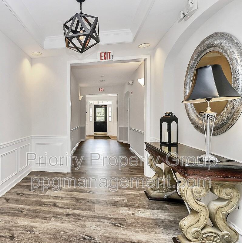 14307 San Paolo Ln - Photo 4 of 30