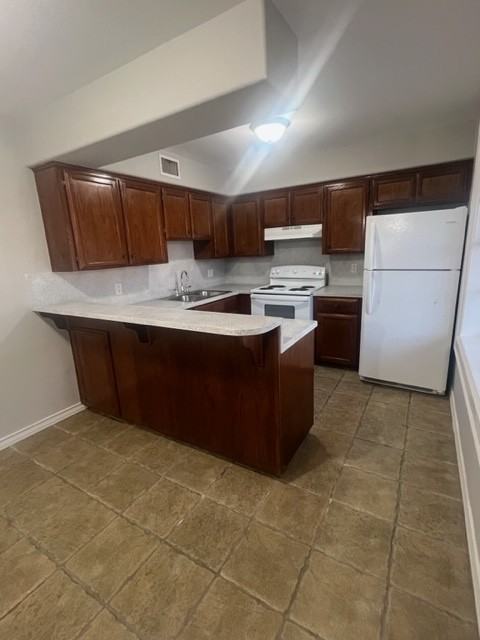 1620 West Kuhn - Photo 2 of 6
