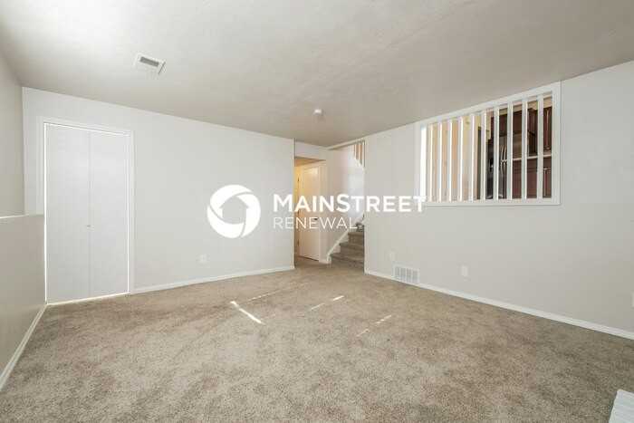 15814 E Exposition Dr - Photo 2 of 18