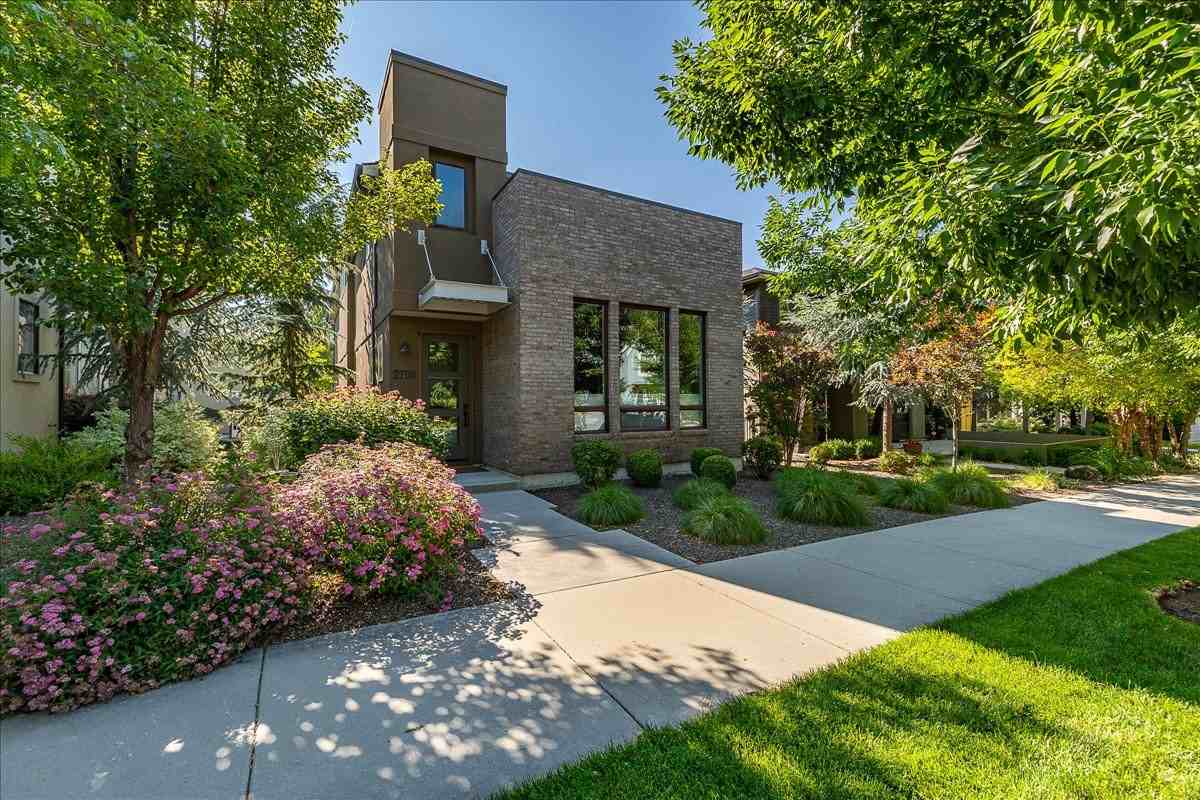 2758 S Honeycomb Way #NA - Photo 2 of 50