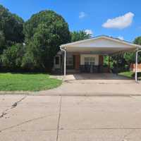 featured image of 5828 Nw Dearborn Ave