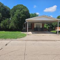 5828 Nw Dearborn Ave - Photo 1 of 1