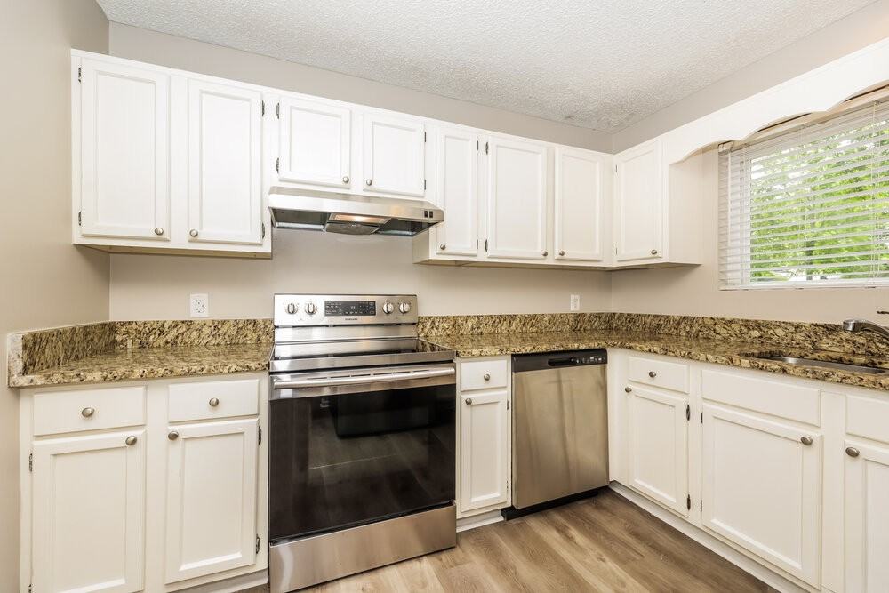 252 Cedarmont Circle - Photo 7 of 16