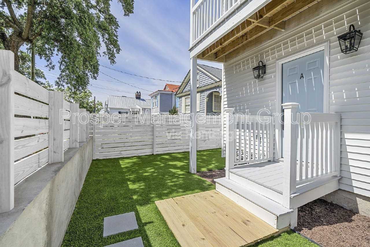 22 Nunan St #A - Photo 4 of 26