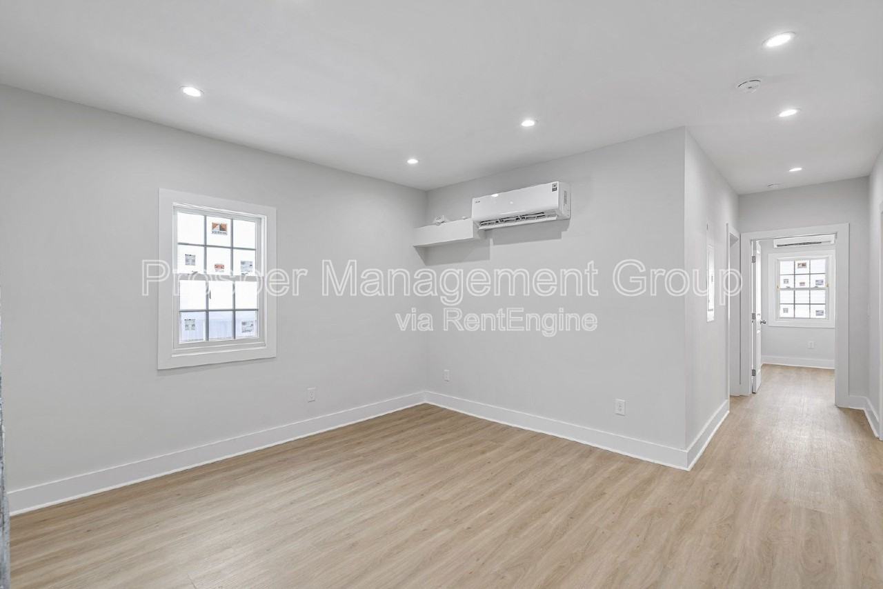 22 Nunan St #A - Photo 6 of 26