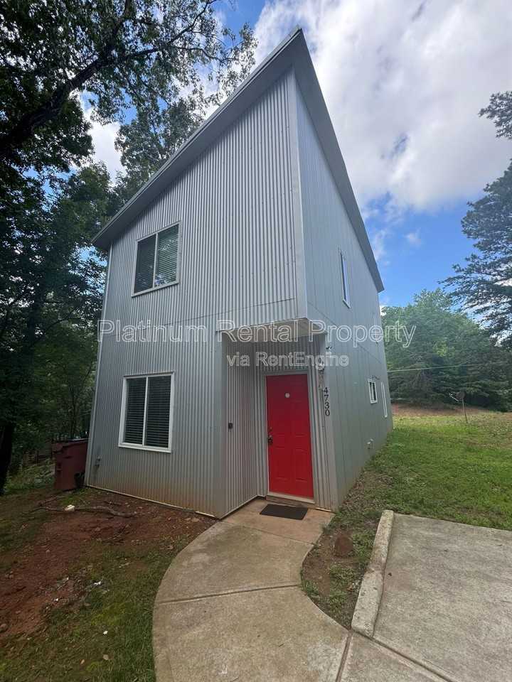 4730 Parks Rd - Photo 2 of 24