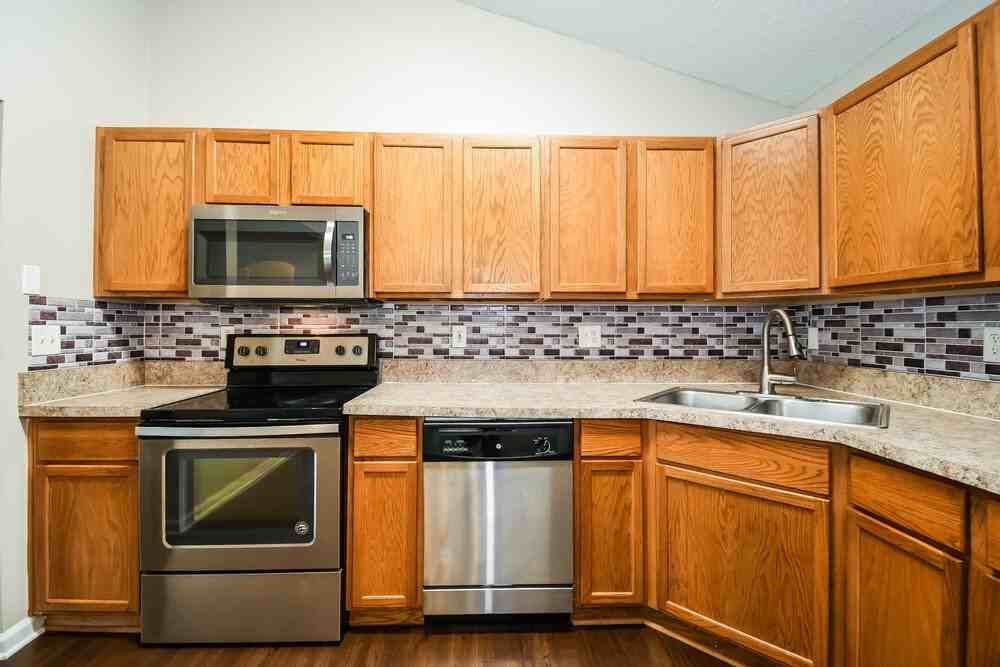 2041 Hunters Trace Cir - Photo 6 of 16