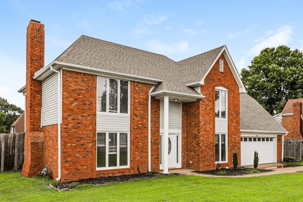 7440 Richmond Rd - Photo 4 of 17