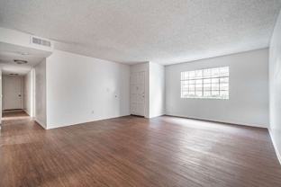 415 W Center St - Photo 1 of 1