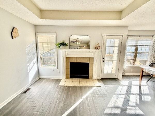 729 Arrowfield Dr - Photo 2 of 11