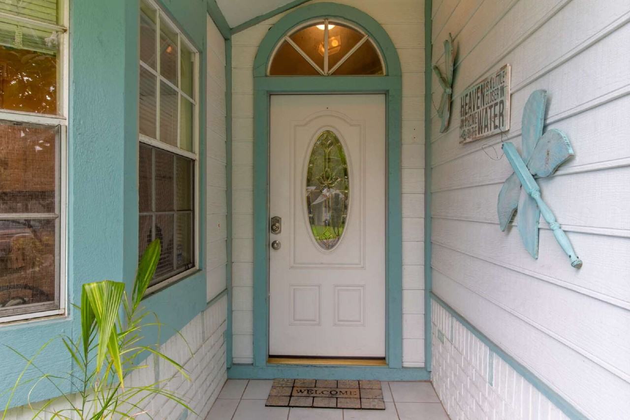 1465 Brier Ct - Photo 2 of 39