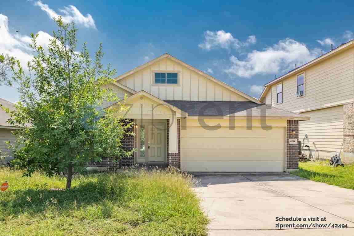 2034 Gray Fox Crk - Photo 2 of 34