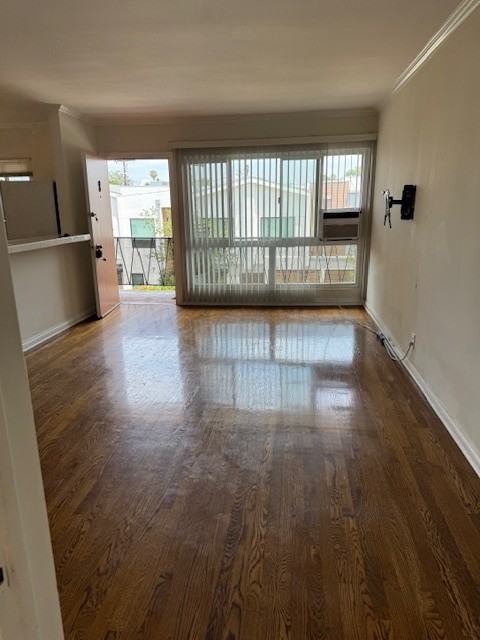 1229 North Spaulding Avenue - Photo 4 of 28