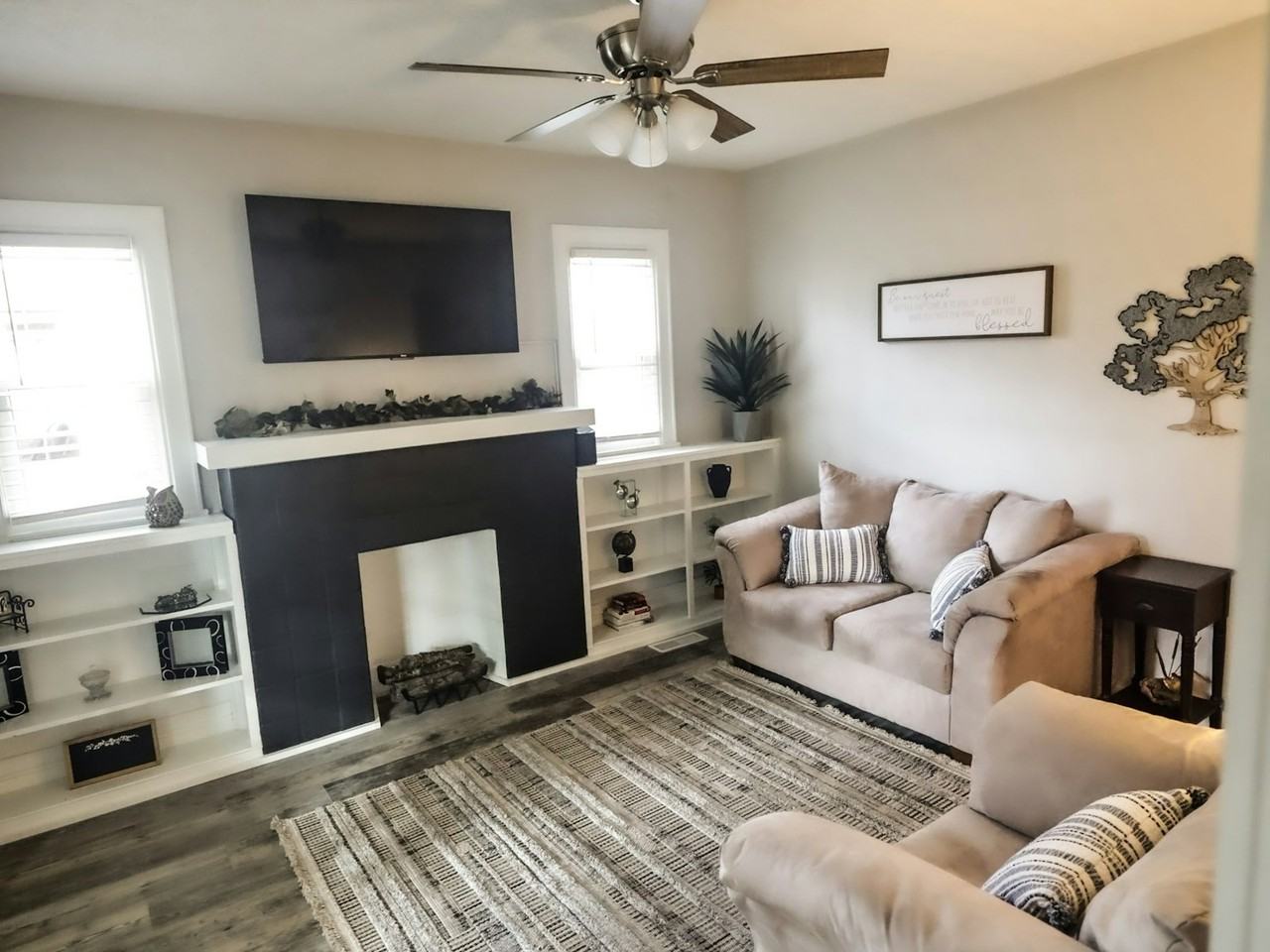 1310 15th Street, Unit 1 - Photo 3 of 15